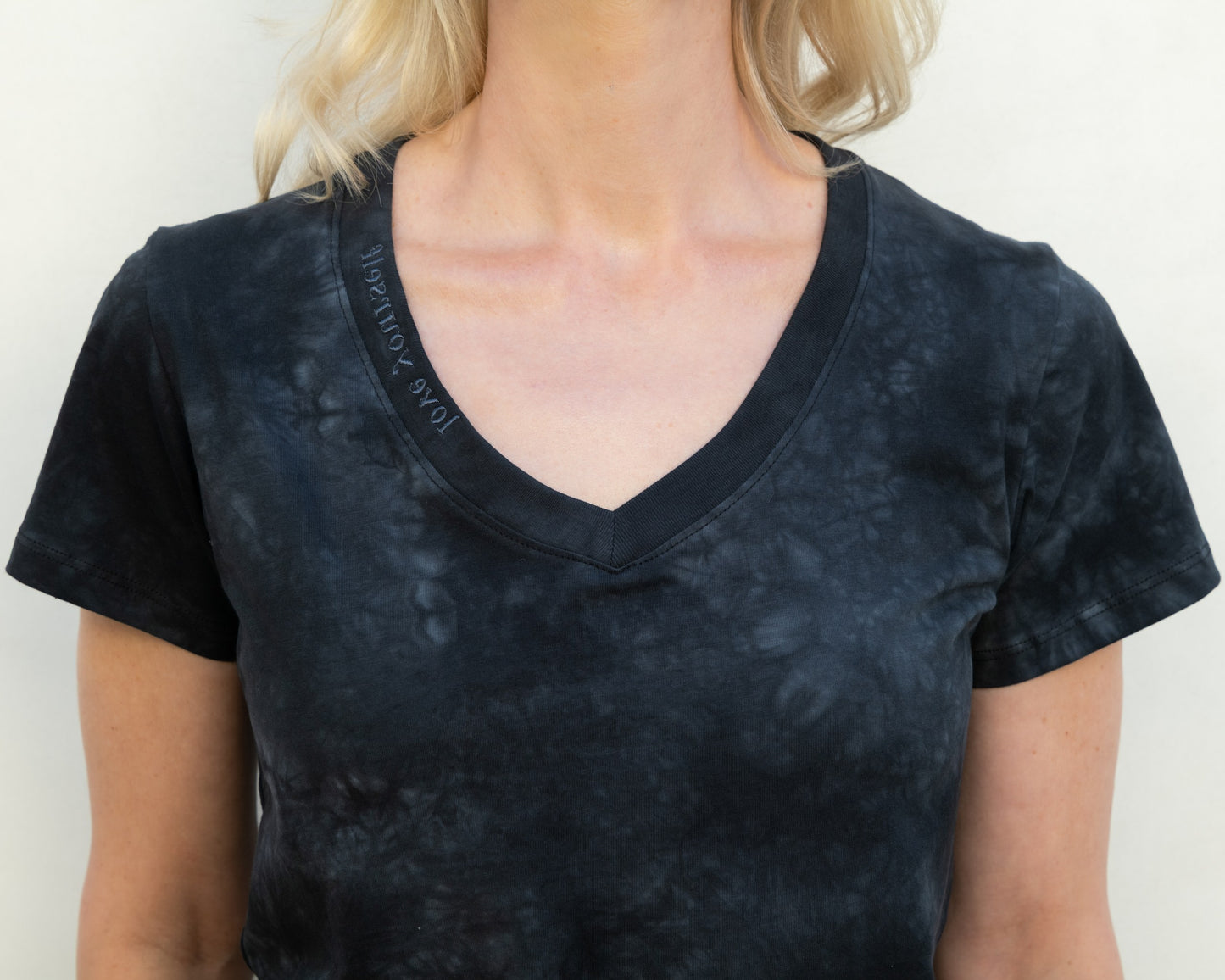 Mirror Me V-neck Supima Cotton short sleeve t-shirt in Night Ski Tie-Dye