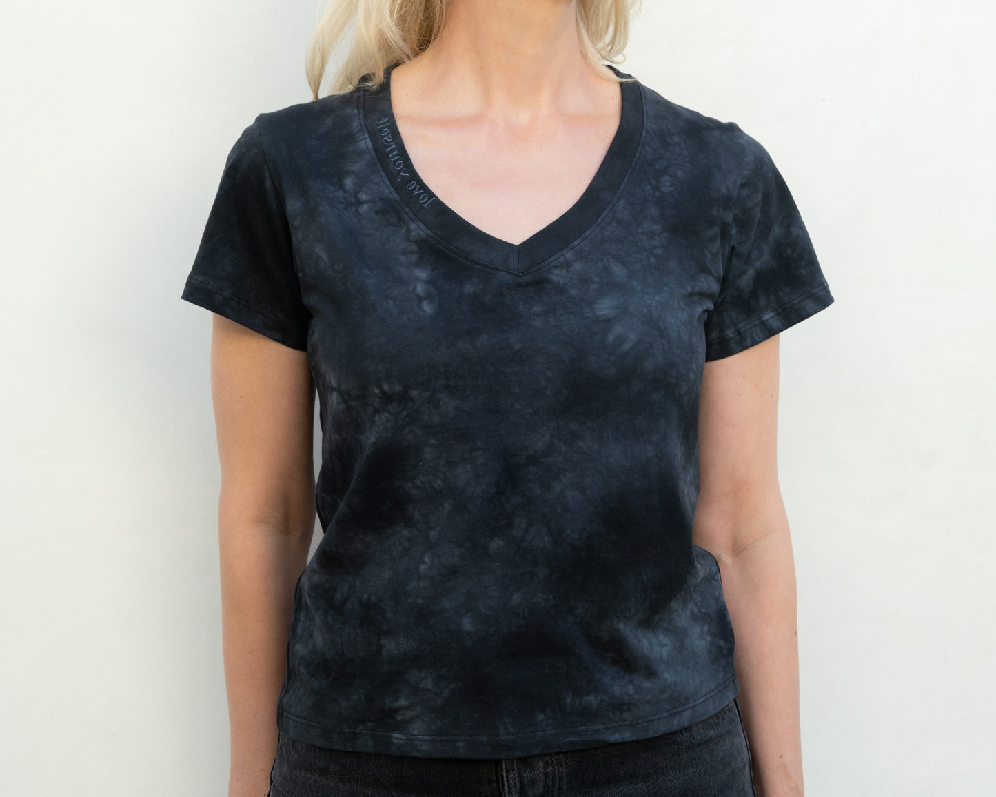 Mirror Me V-neck Supima Cotton short sleeve t-shirt in Night Ski Tie-Dye